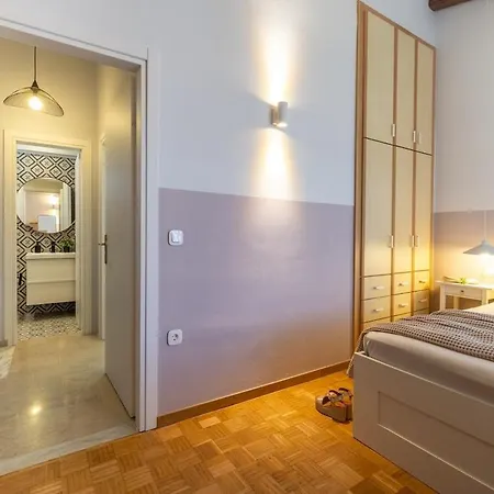 Casa de Férias Stylish Modern Maisonette