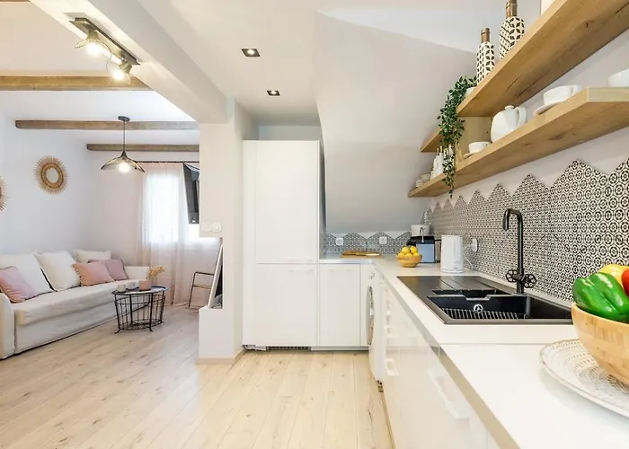 Stylish Modern Maisonette Hébergement de vacances