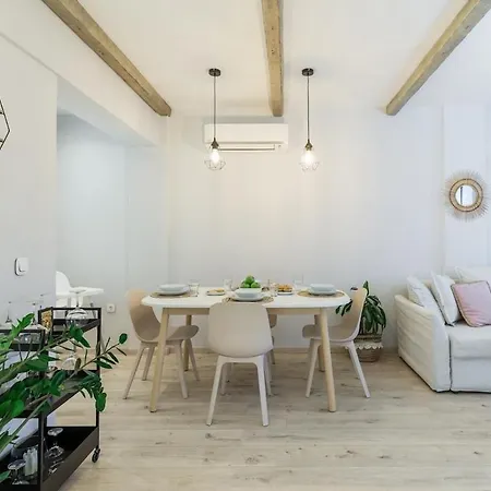 Stylish Modern Maisonette